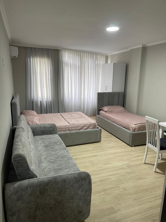 Cheap Studios , 10 Meters From Beach Golem  Exterior photo